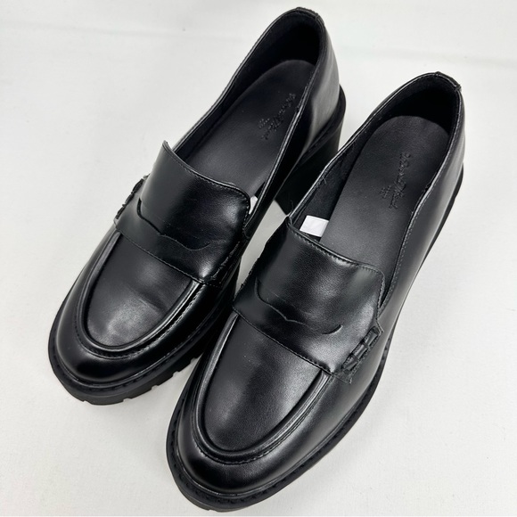 Women's Black Loafer Heels - Picture 7 of 13